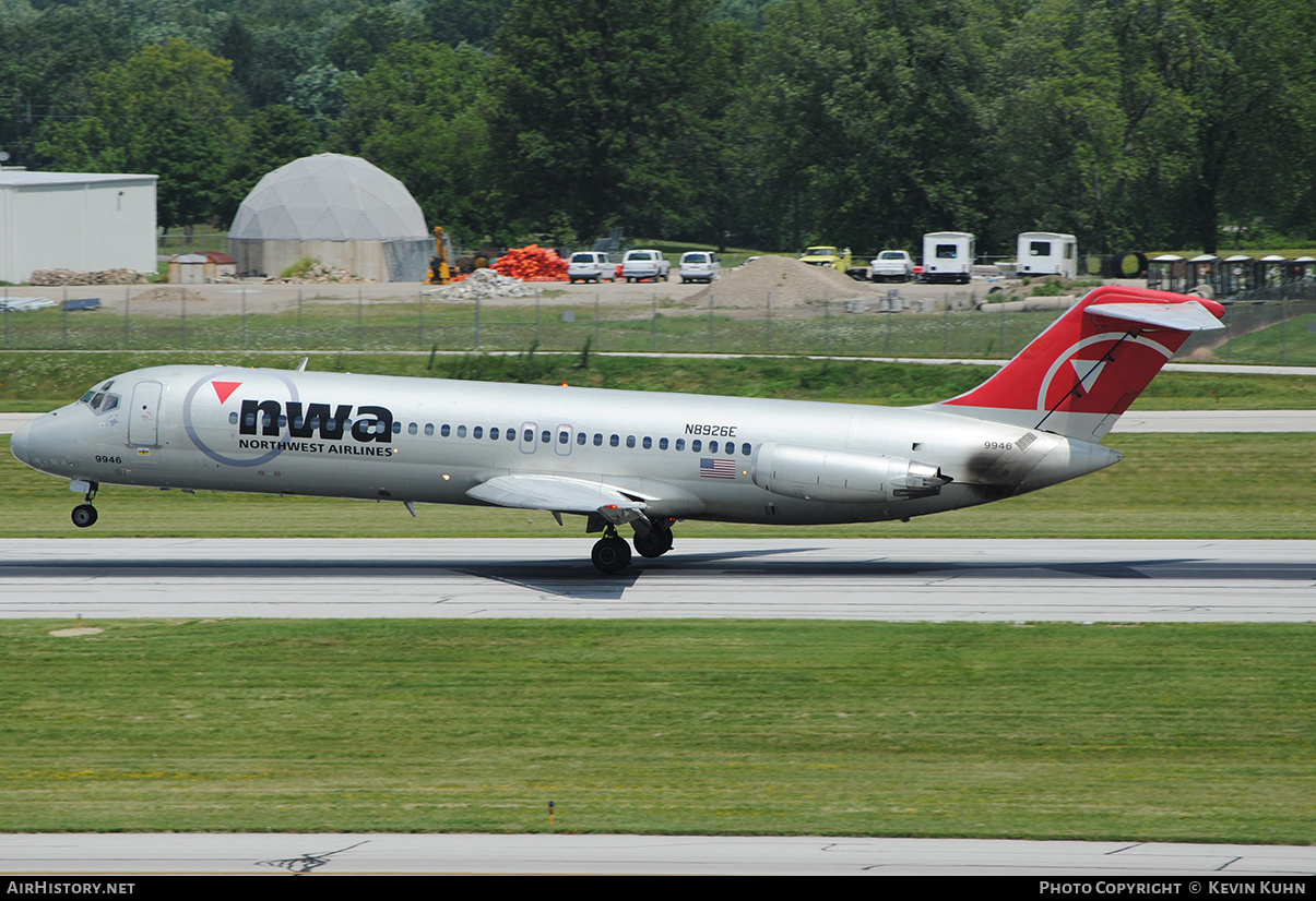 Aircraft Photo of N8926E | McDonnell Douglas DC-9-31 | Northwest Airlines | AirHistory.net #632221