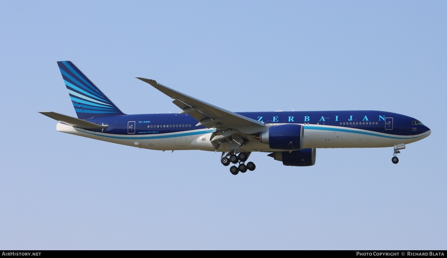 Aircraft Photo of 4K-AI001 | Boeing 777-200LR/BBJ | Azerbaijan Government | AirHistory.net #632227
