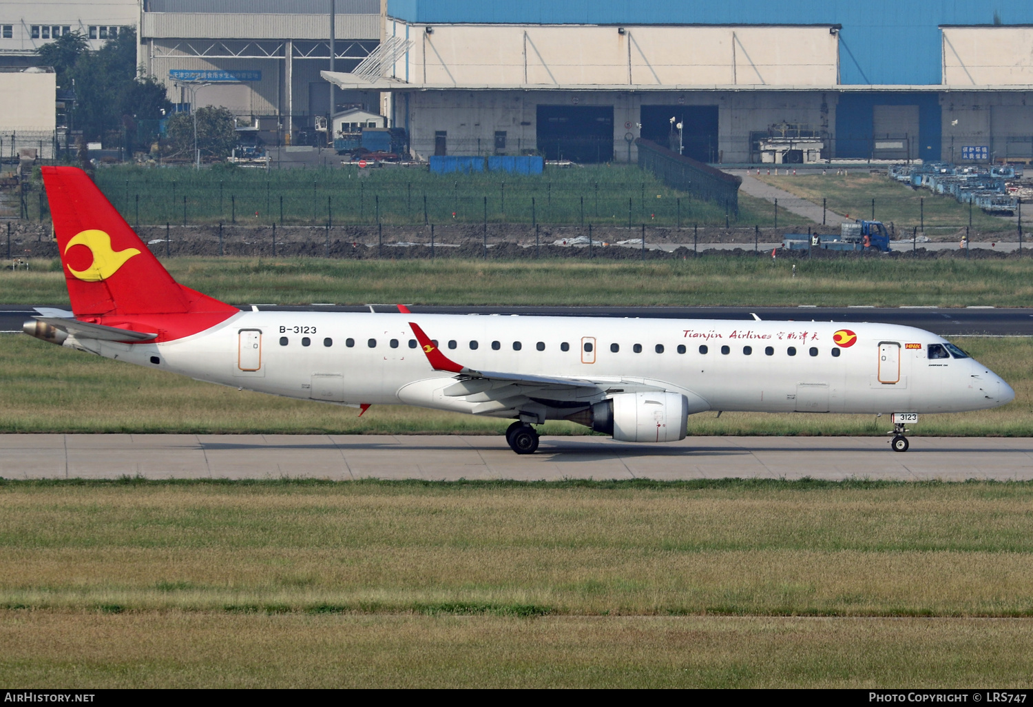 Aircraft Photo of B-3123 | Embraer 190LR (ERJ-190-100LR) | Tianjin Airlines | AirHistory.net #632264