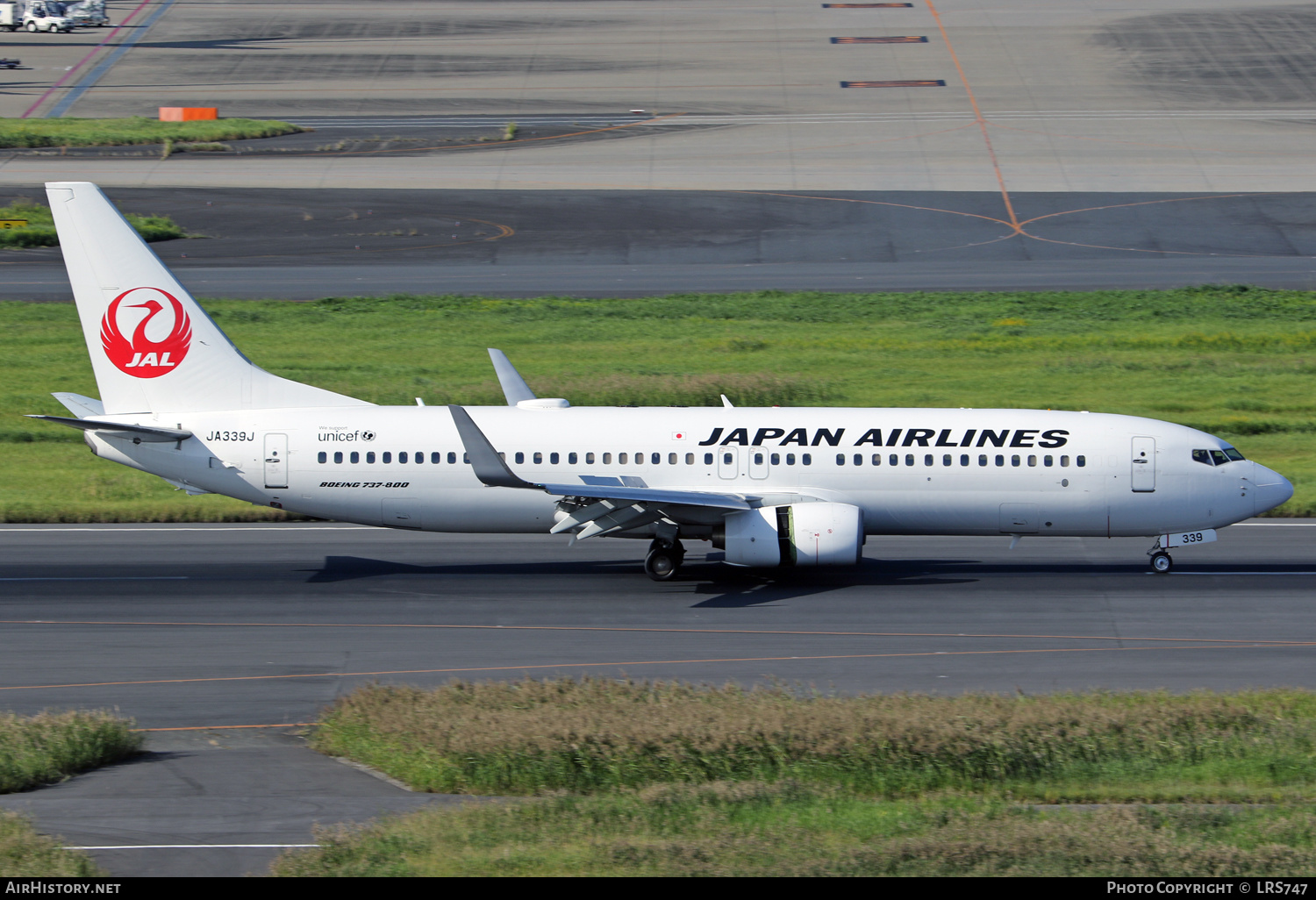 Aircraft Photo of JA339J | Boeing 737-846 | Japan Airlines - JAL | AirHistory.net #632279