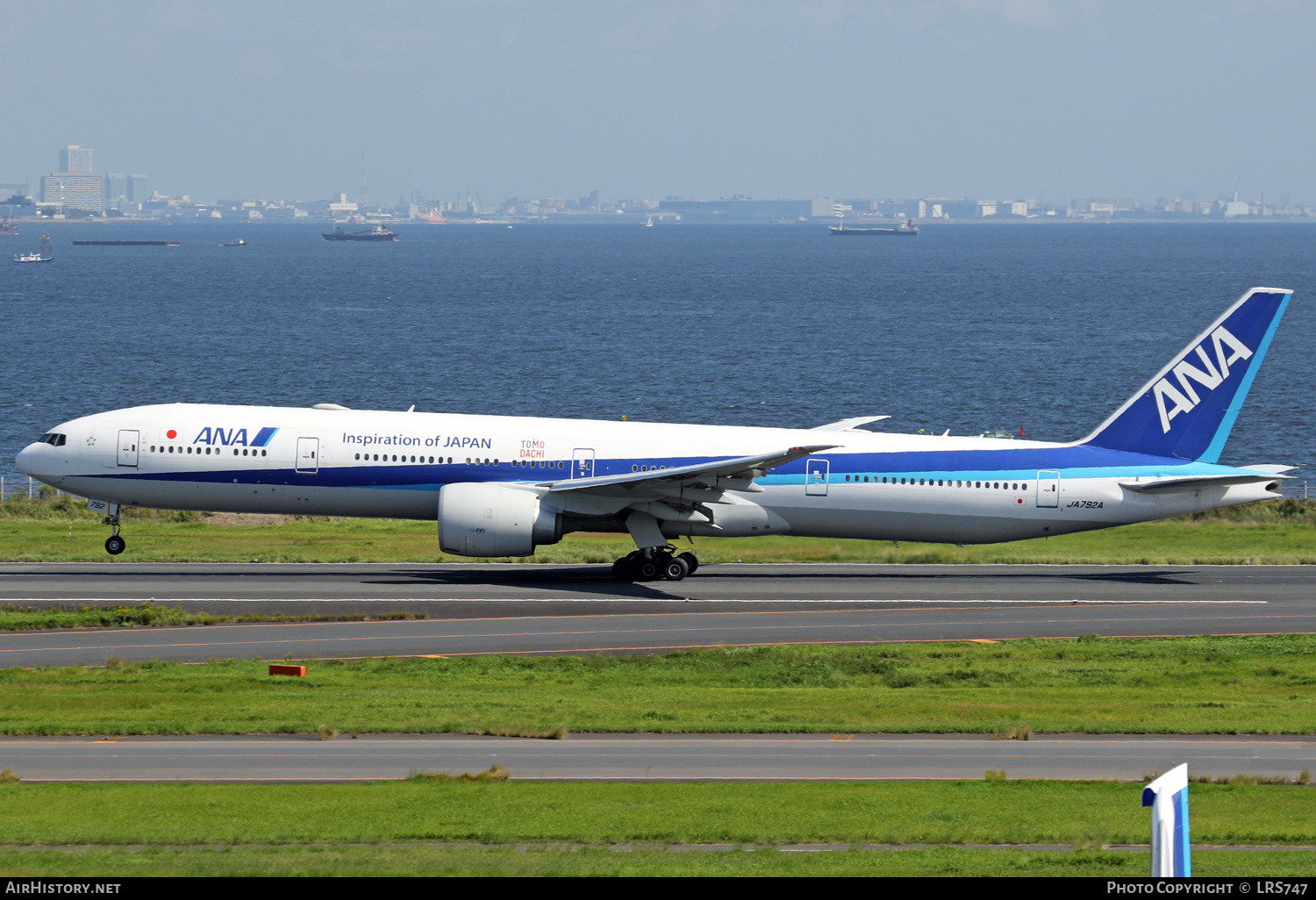 Aircraft Photo of JA792A | Boeing 777-381/ER | All Nippon Airways - ANA | AirHistory.net #632310