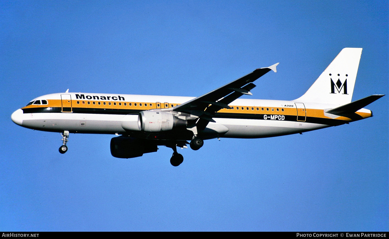 Aircraft Photo of G-MPCD | Airbus A320-212 | Monarch Airlines | AirHistory.net #632318