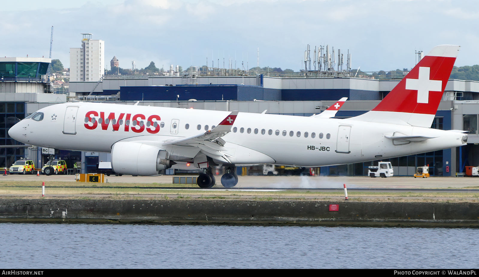 Aircraft Photo of HB-JBC | Bombardier CSeries CS100 (BD-500-1A10) | Swiss International Air Lines | AirHistory.net #632329