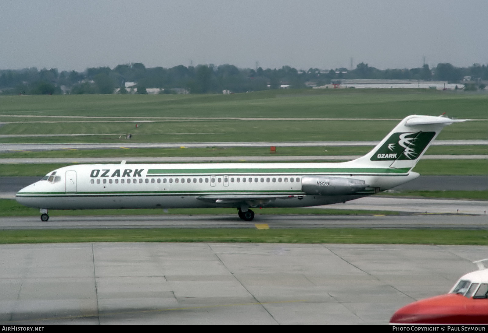 Aircraft Photo of N929L | McDonnell Douglas DC-9-32 | Ozark Air Lines | AirHistory.net #632390