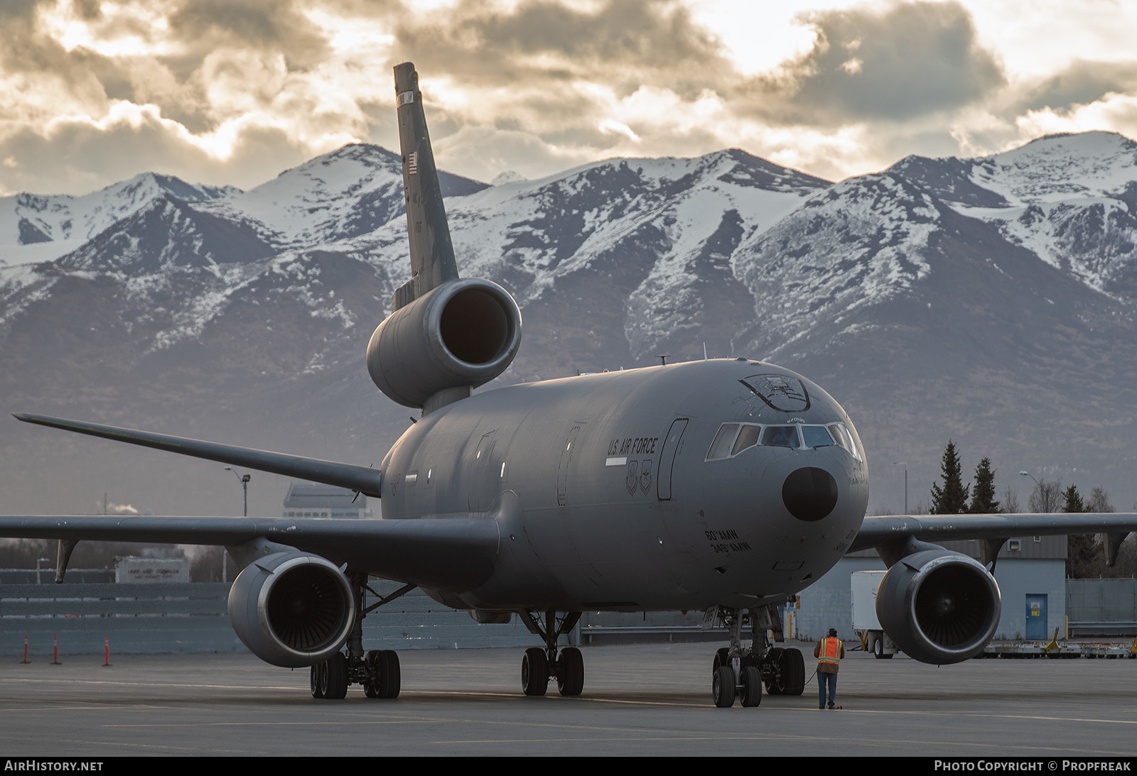 Aircraft Photo of 84-0185 / 40185 | McDonnell Douglas KC-10A Extender (DC-10-30CF) | USA - Air Force | AirHistory.net #632410