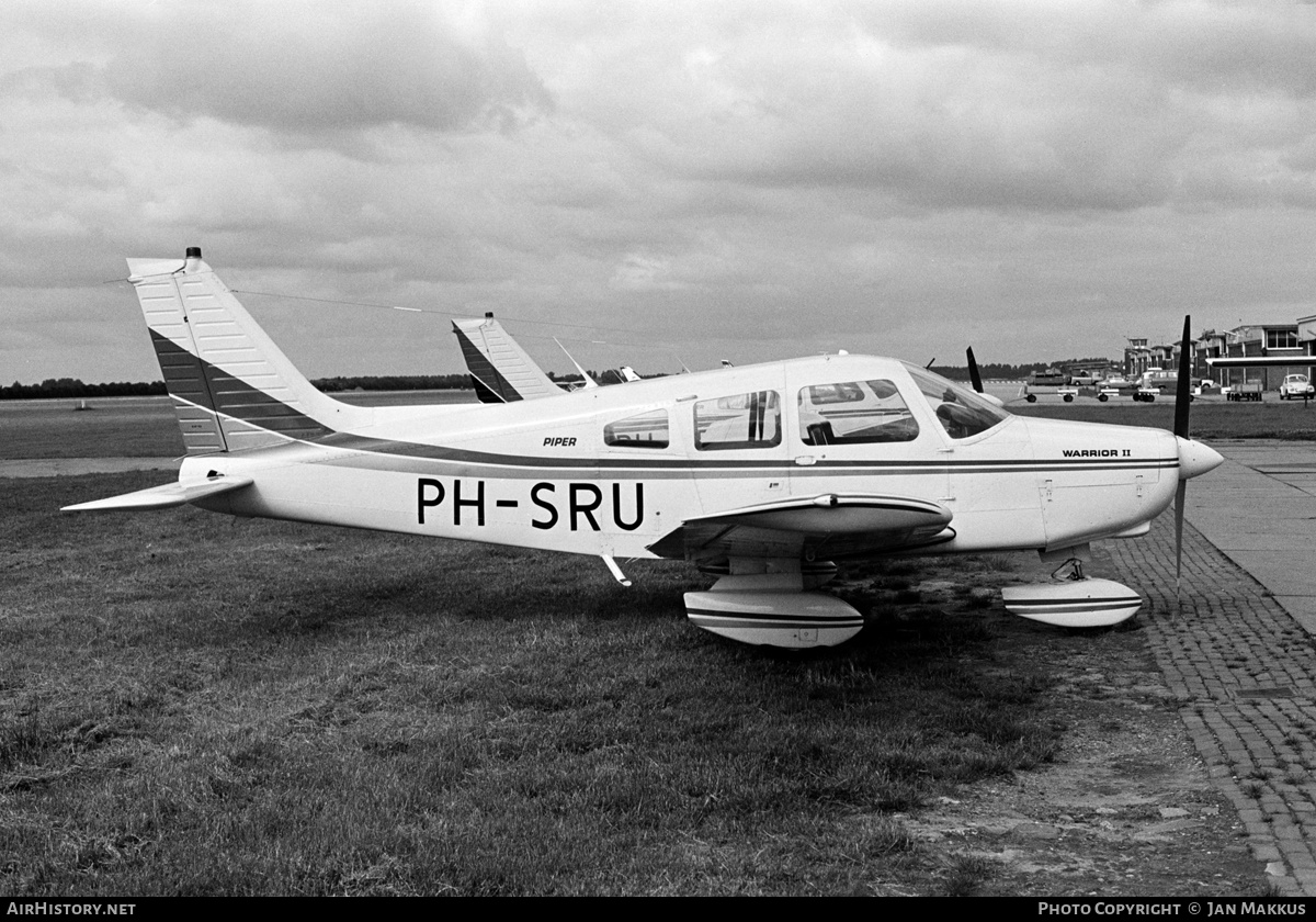 Aircraft Photo of PH-SRU | Piper PA-28-161 Warrior II | Vliegclub Rotterdam | AirHistory.net #632440