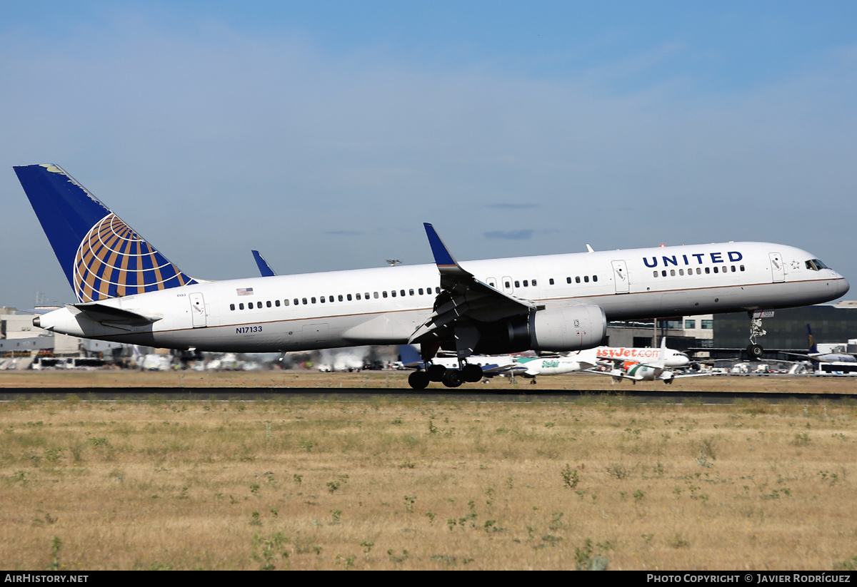 Aircraft Photo of N17133 | Boeing 757-224 | United Airlines | AirHistory.net #632490