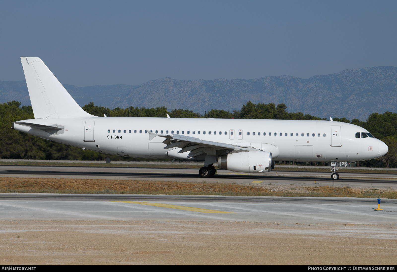 Aircraft Photo of 9H-SWM | Airbus A320-232 | AirHistory.net #632501