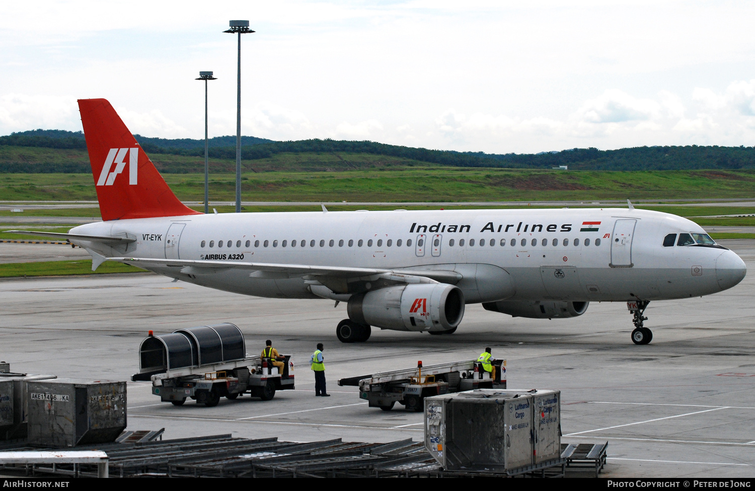 Aircraft Photo of VT-EYK | Airbus A320-231 | Indian Airlines | AirHistory.net #632611