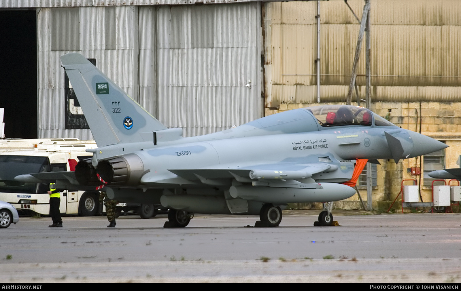 Aircraft Photo of 322 / ZK090 | Eurofighter EF-2000 Typhoon T | Saudi Arabia - Air Force | AirHistory.net #632644