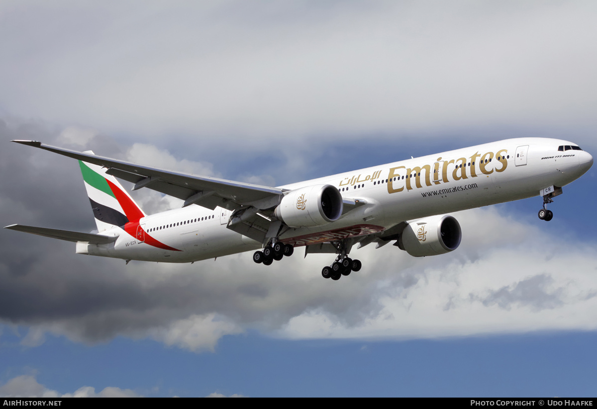 Aircraft Photo of A6-ECR | Boeing 777-31H/ER | Emirates | AirHistory.net #632652