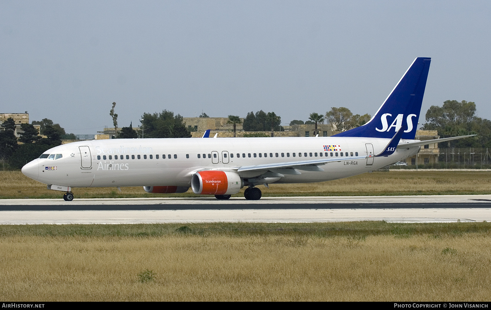 Aircraft Photo of LN-RGA | Boeing 737-86N | Scandinavian Airlines - SAS | AirHistory.net #632658