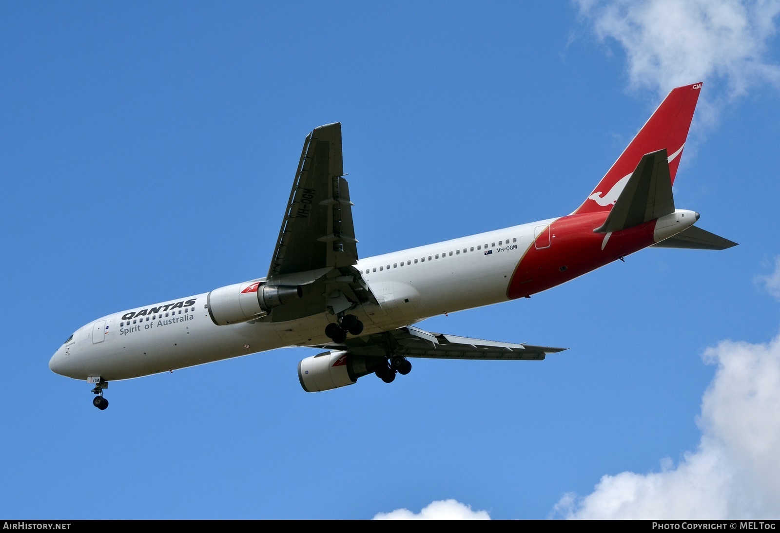 Aircraft Photo of VH-OGM | Boeing 767-338/ER | Qantas | AirHistory.net #632699