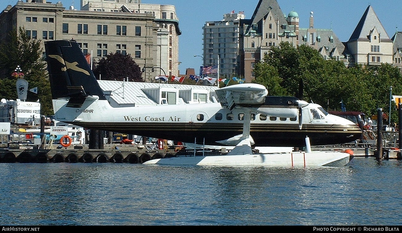 Aircraft Photo of C-FMHR | De Havilland Canada DHC-6-100 Twin Otter | Westcoast Air | AirHistory.net #632701