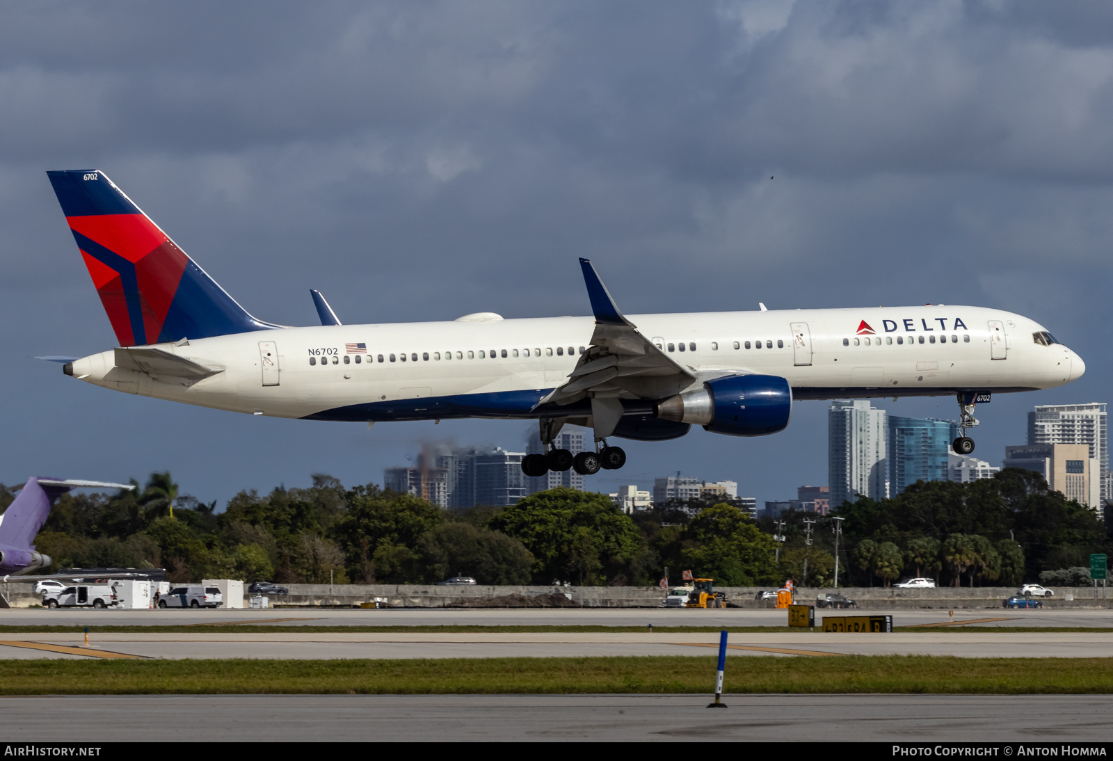 Aircraft Photo of N6702 | Boeing 757-232 | Delta Air Lines | AirHistory.net #632740