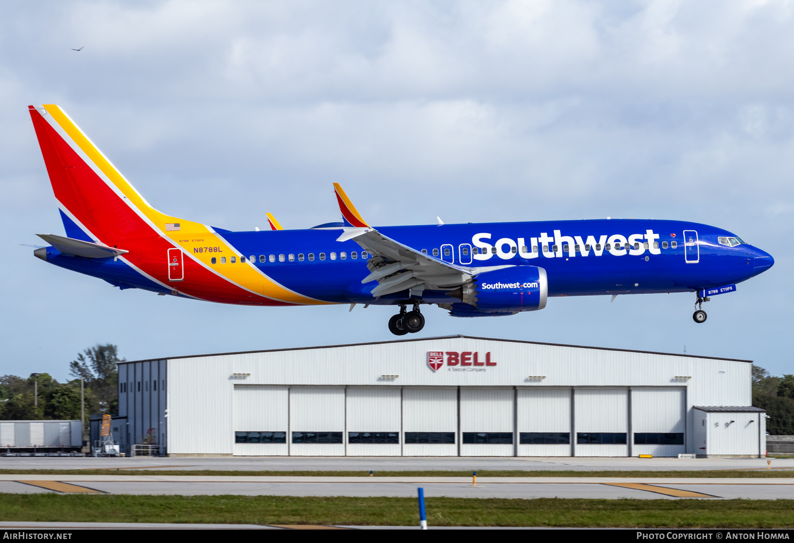 Aircraft Photo of N8788L | Boeing 737-8 Max 8 | Southwest Airlines | AirHistory.net #632753