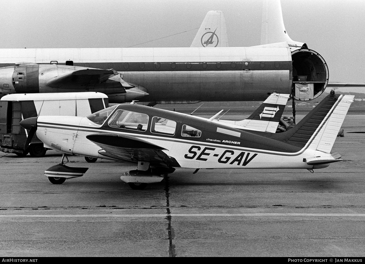 Aircraft Photo of SE-GAV | Piper PA-28-180 Cherokee Archer | AirHistory.net #632766