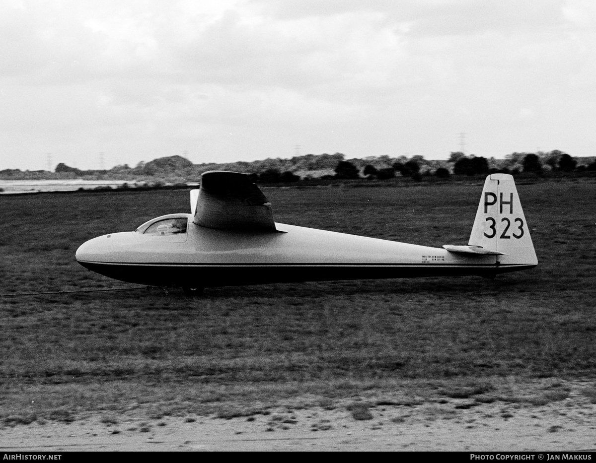 Aircraft Photo of PH-323 | Schleicher Ka-6CR Rhonsegler | AirHistory.net #632792