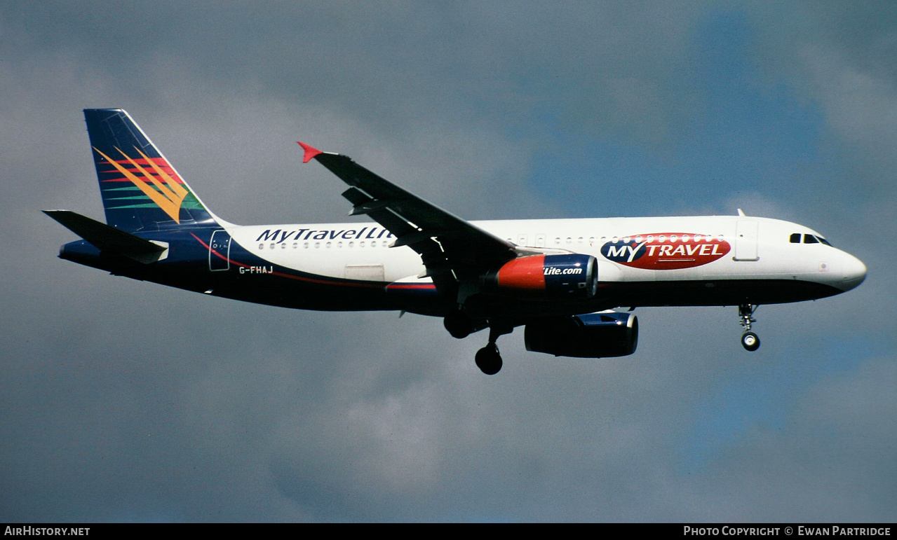 Aircraft Photo of G-FHAJ | Airbus A320-231 | MyTravel Lite | AirHistory.net #632823