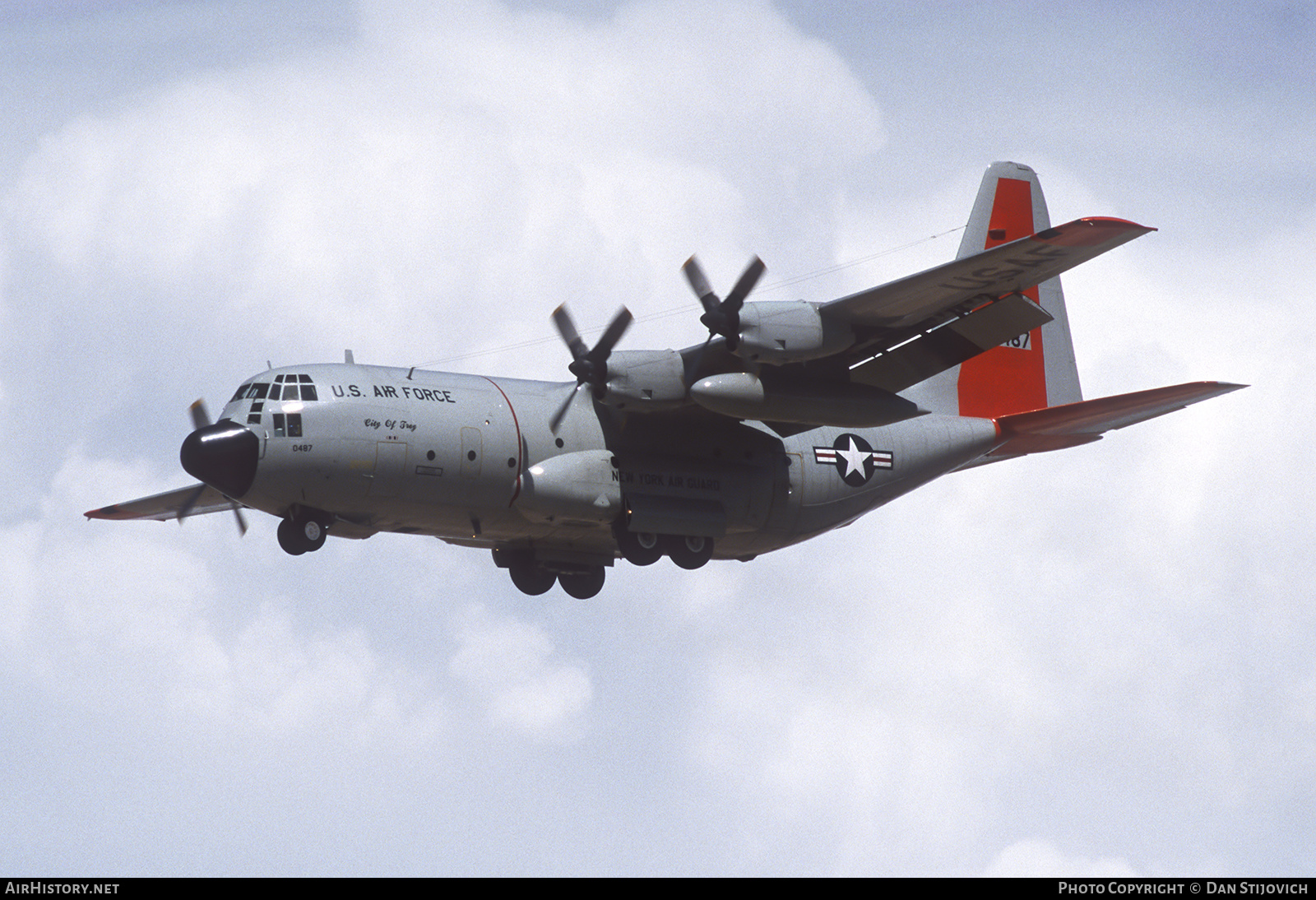 Aircraft Photo of 83-0487 / 30487 | Lockheed C-130H Hercules | USA - Air Force | AirHistory.net #632824