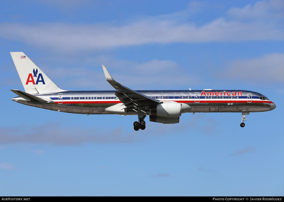 Aircraft Photo of N186AN | Boeing 757-223 | American Airlines | AirHistory.net #632843