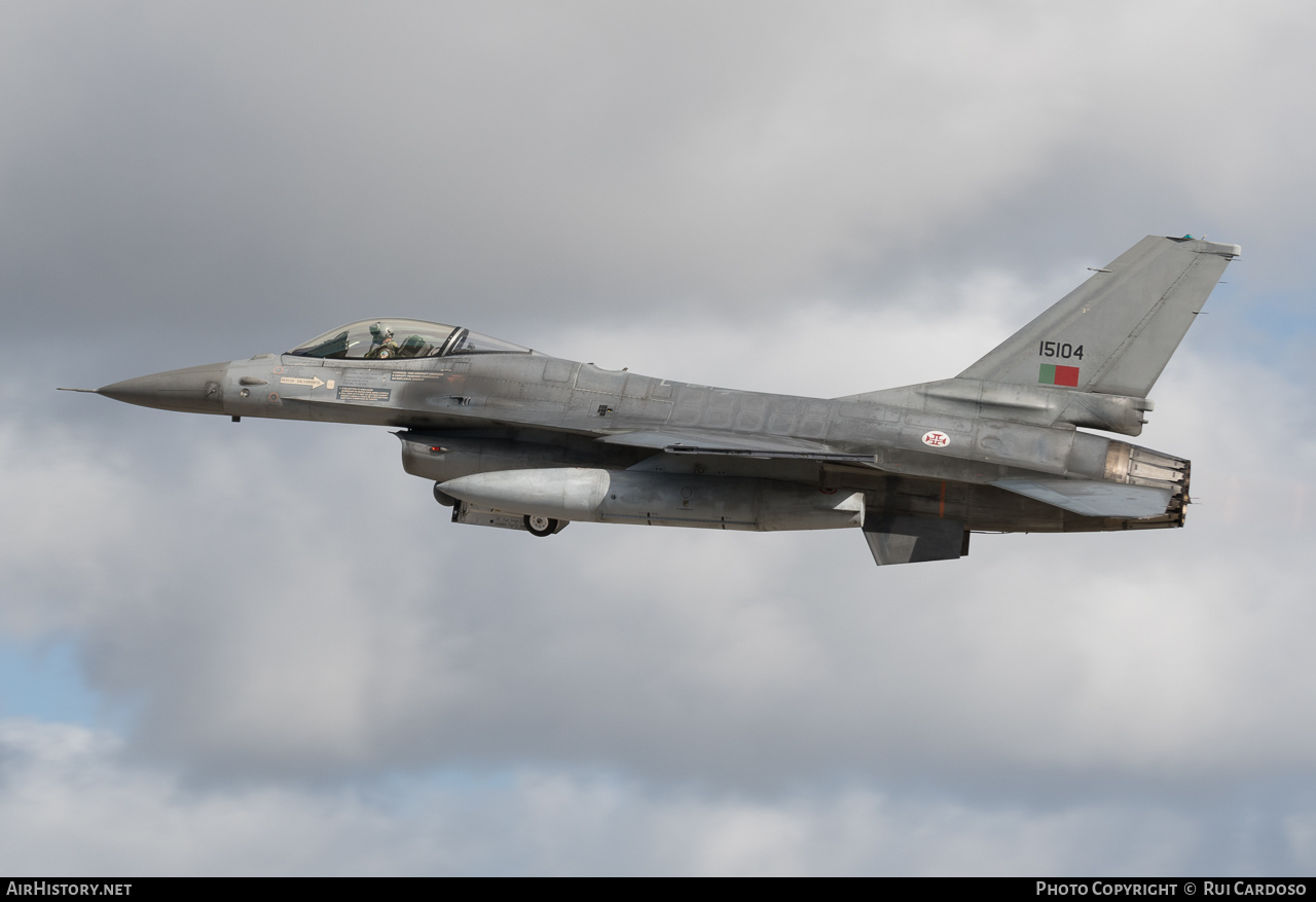 Aircraft Photo of 15104 | General Dynamics F-16AM Fighting Falcon | Portugal - Air Force | AirHistory.net #632951