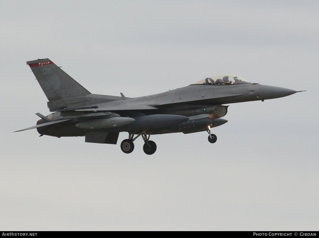 Aircraft Photo of 90-0719 | General Dynamics F-16C Fighting Falcon | USA - Air Force | AirHistory.net #633012