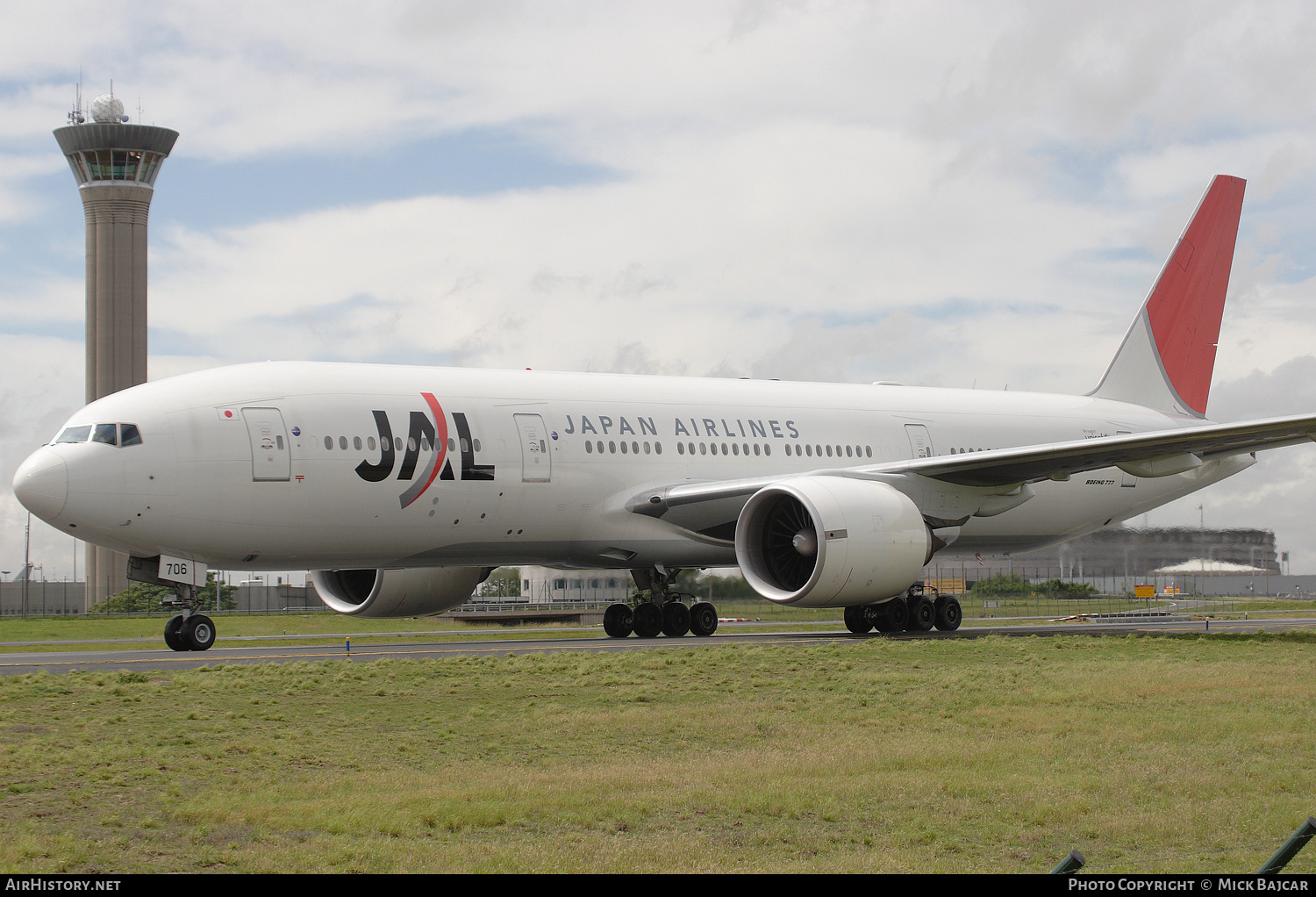 Aircraft Photo of JA706J | Boeing 777-246/ER | Japan Airlines - JAL | AirHistory.net #633016