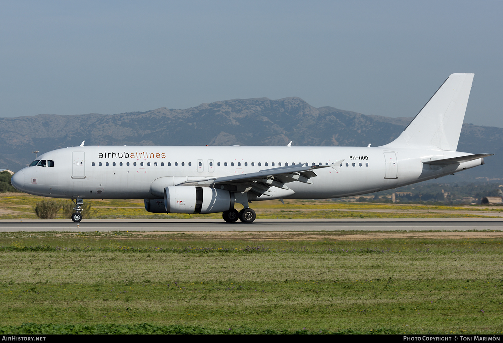 Aircraft Photo of 9H-HUB | Airbus A320-232 | Airhub Airlines | AirHistory.net #633035