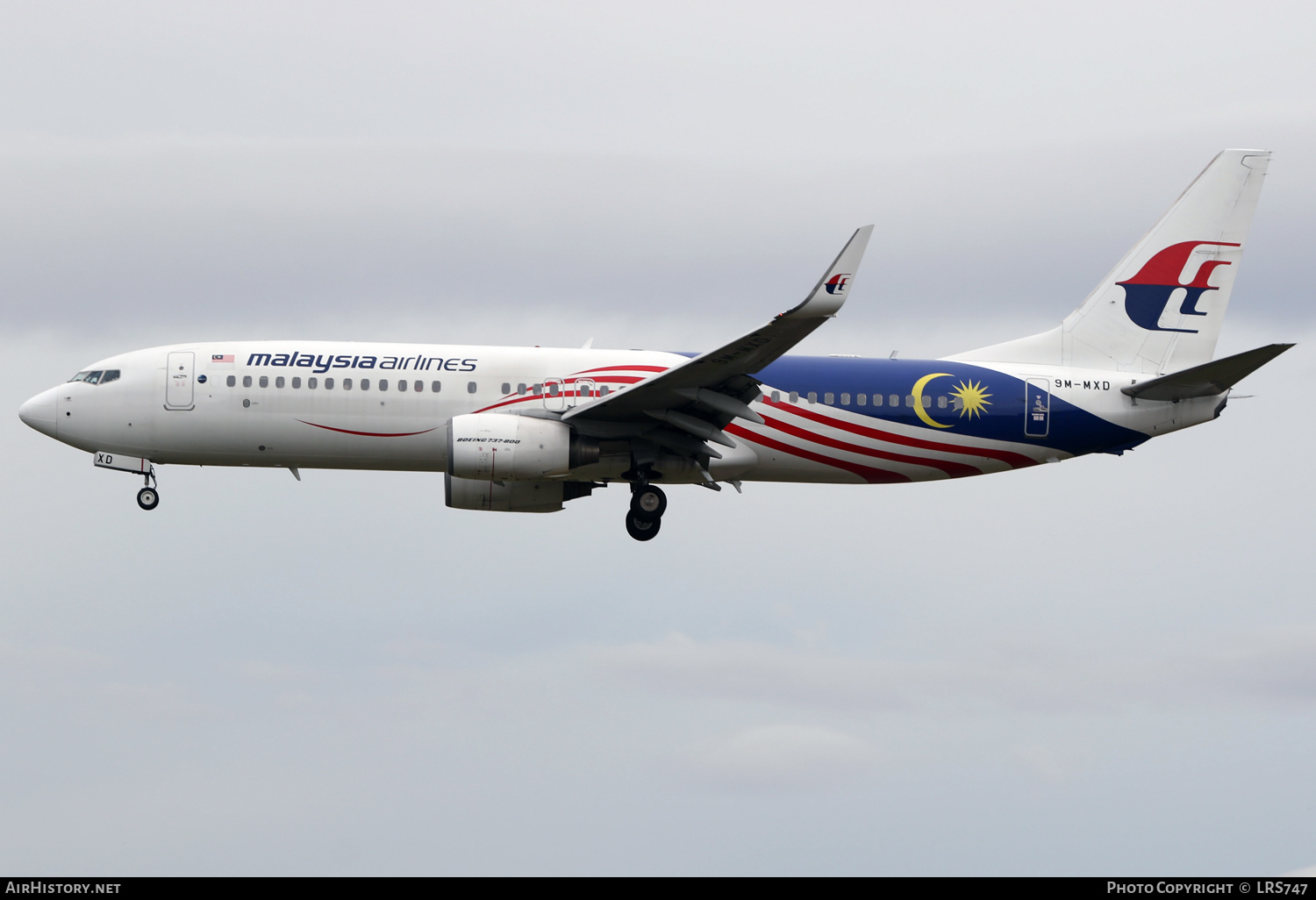 Aircraft Photo of 9M-MXD | Boeing 737-8H6 | Malaysia Airlines | AirHistory.net #633148