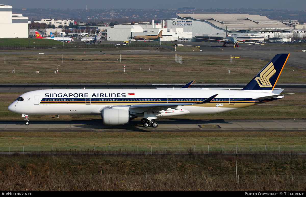 Aircraft Photo of F-WZNK | Airbus A350-941 | Singapore Airlines | AirHistory.net #633149