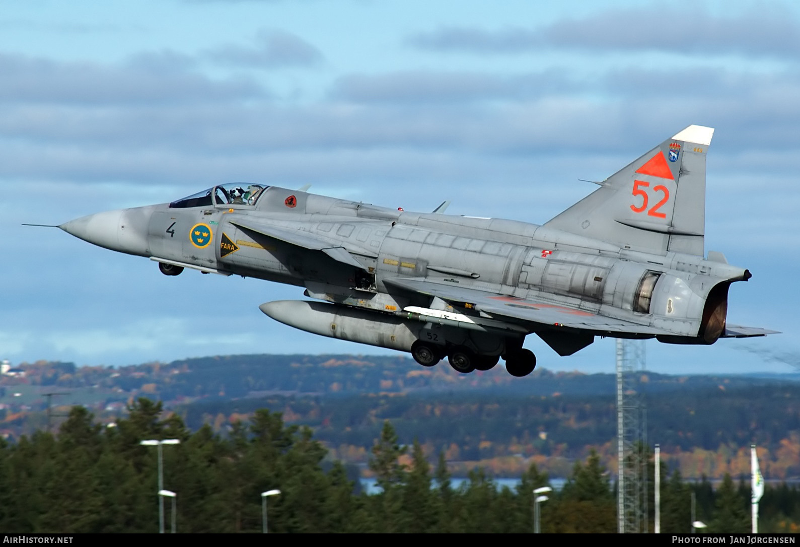 Aircraft Photo of 37442 | Saab JA37DI Viggen | Sweden - Air Force | AirHistory.net #633170