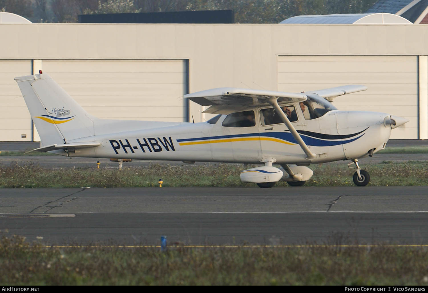 Aircraft Photo of PH-HBW | Cessna 172S Skyhawk SP | AirHistory.net #633416