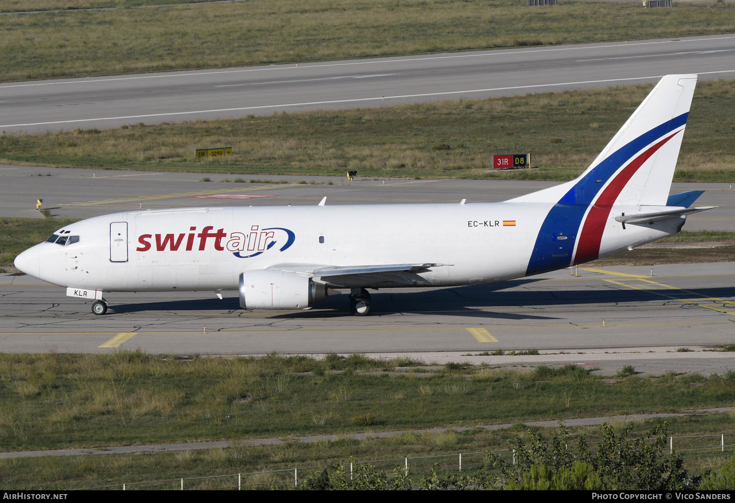 Aircraft Photo of EC-KLR | Boeing 737-3Q8(SF) | Swiftair | AirHistory.net #633532