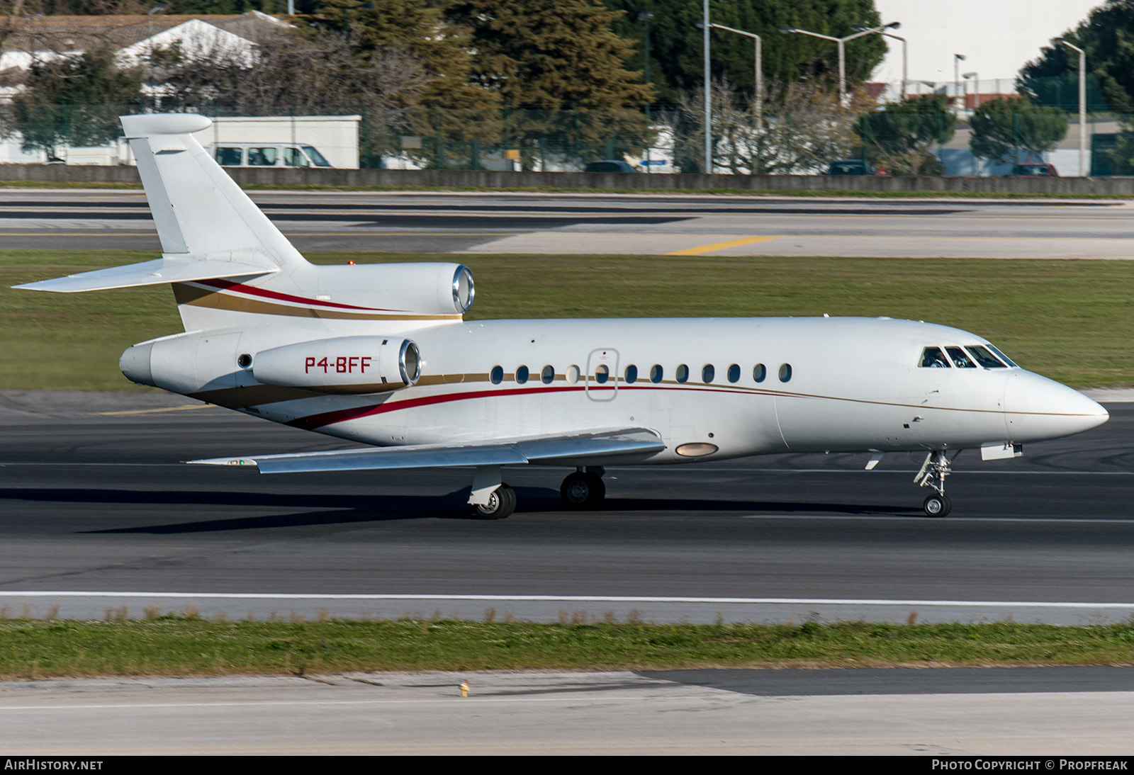 Aircraft Photo of P4-BFF | Dassault Falcon 900 | AirHistory.net #633563