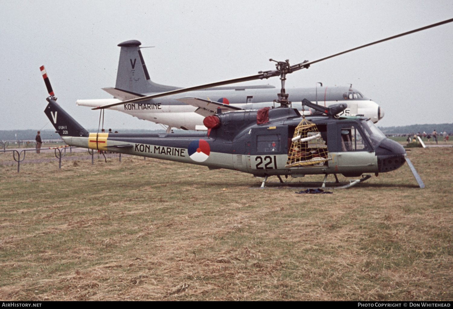 Aircraft Photo of 221 | Agusta (I)UH-1 (AB-204B) | Netherlands - Navy | AirHistory.net #633564