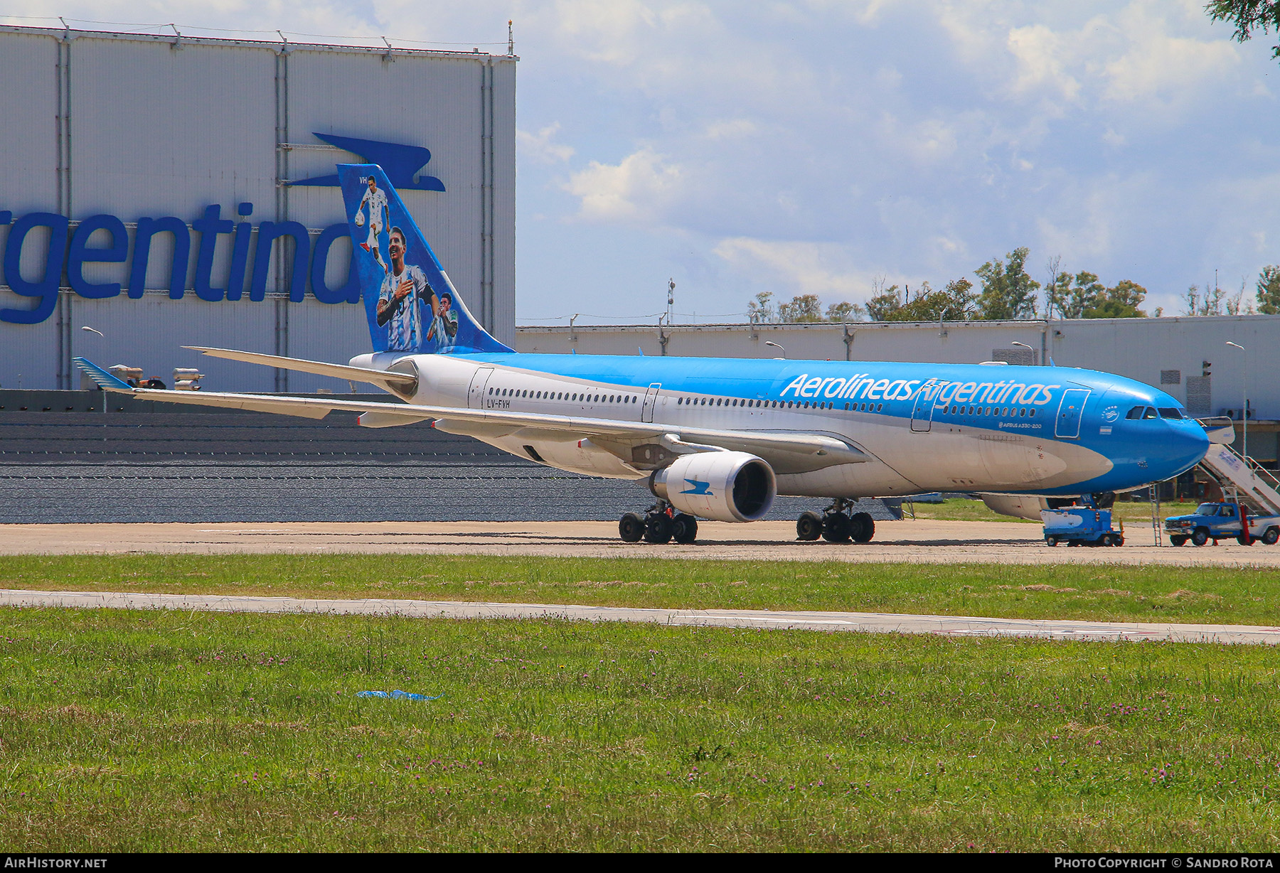 Aircraft Photo of LV-FVH | Airbus A330-202 | Aerolíneas Argentinas | AirHistory.net #633615