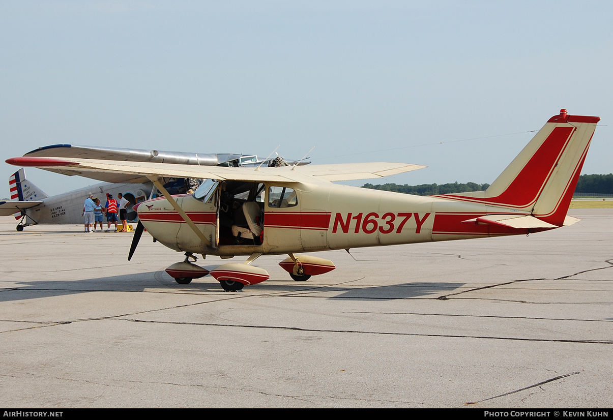 Aircraft Photo of N1637Y | Cessna 172C | AirHistory.net #633642