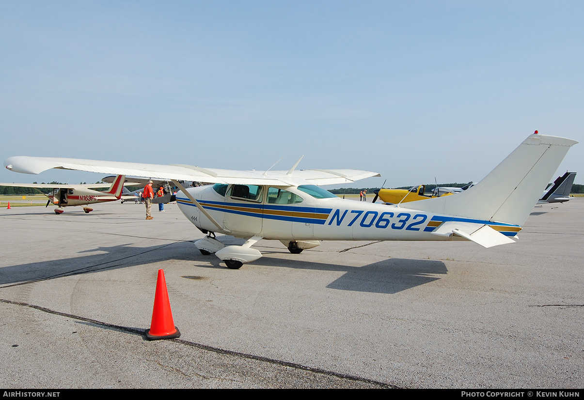 Aircraft Photo of N70632 | Cessna 182M Skylane | AirHistory.net #633648