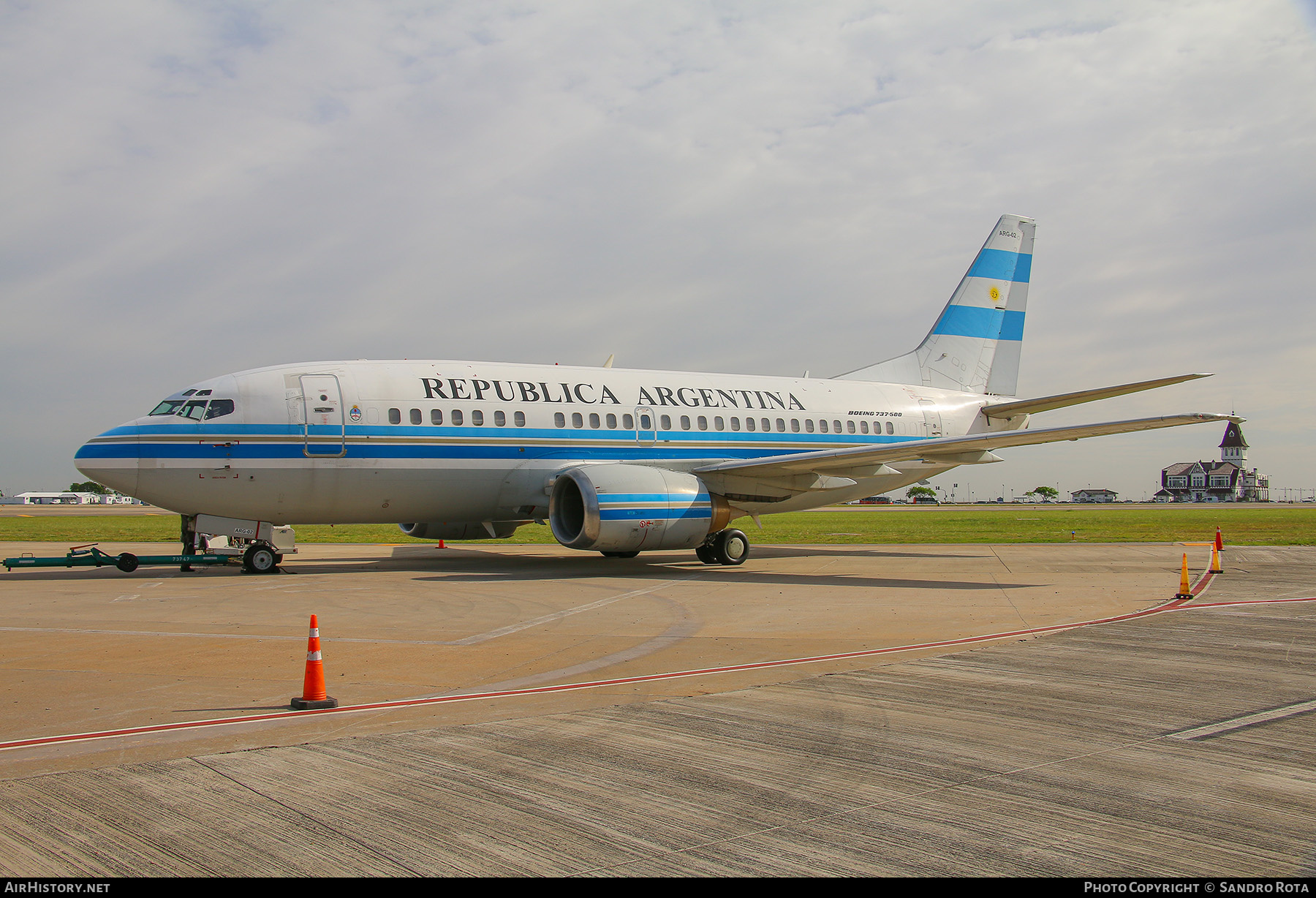 Aircraft Photo of ARG-02 | Boeing 737-5H6 | Argentina - Air Force | AirHistory.net #633658