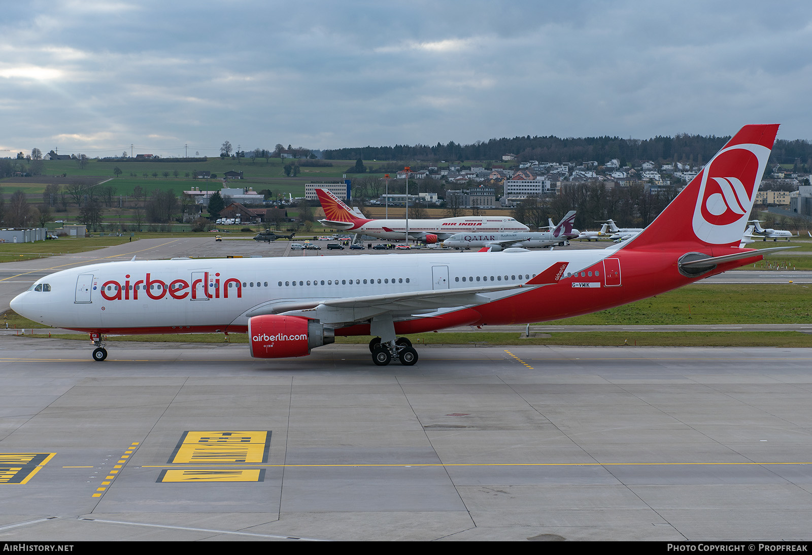 Aircraft Photo of G-VMIK | Airbus A330-223 | Air Berlin | AirHistory.net #633669