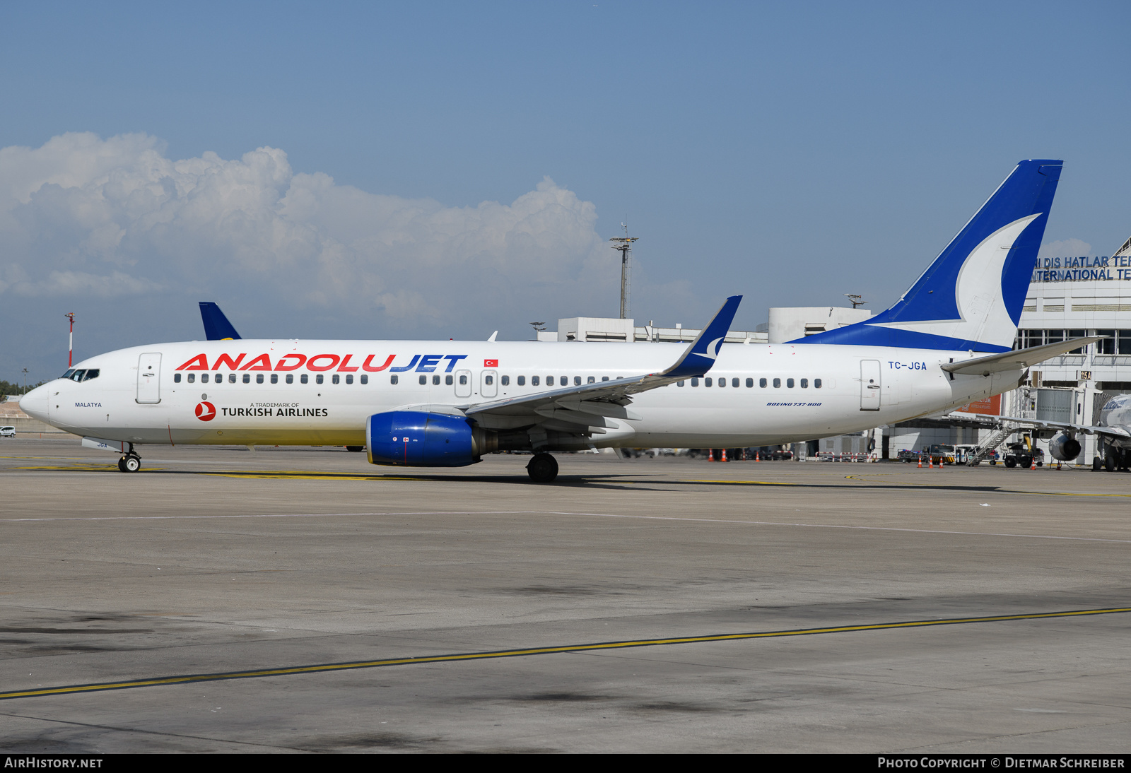Aircraft Photo of TC-JGA | Boeing 737-8F2 | Turkish Airlines | AnadoluJet | AirHistory.net #633694
