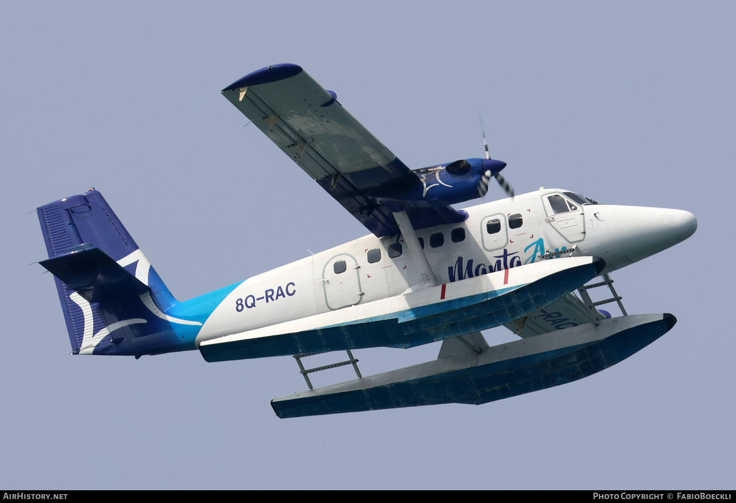 Aircraft Photo of 8Q-RAC | De Havilland Canada DHC-6-300 Twin Otter | Manta Air | AirHistory.net #633708