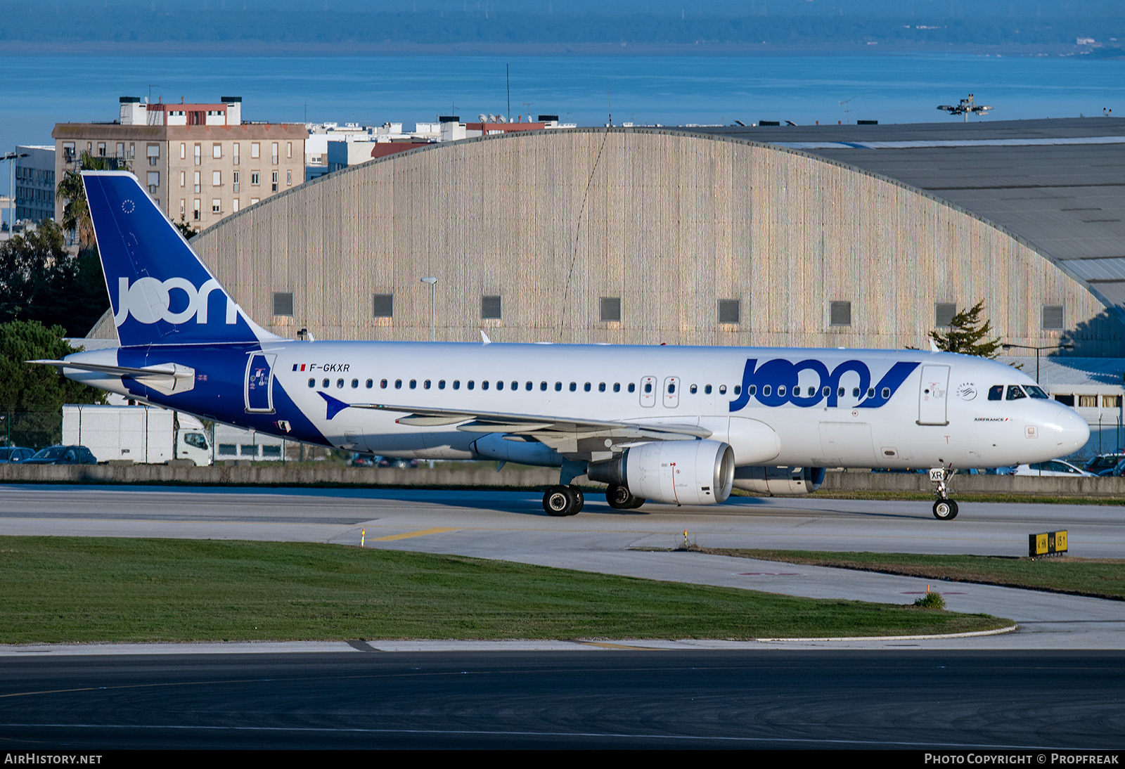 Aircraft Photo of F-GKXR | Airbus A320-214 | Joon | AirHistory.net #633709