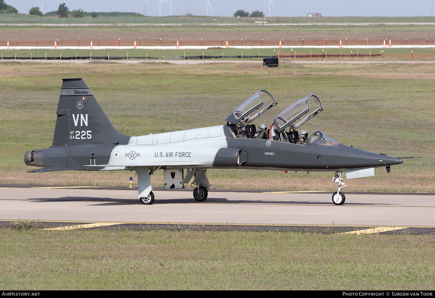 Aircraft Photo of 64-13225 | Northrop T-38C Talon | USA - Air Force | AirHistory.net #633724