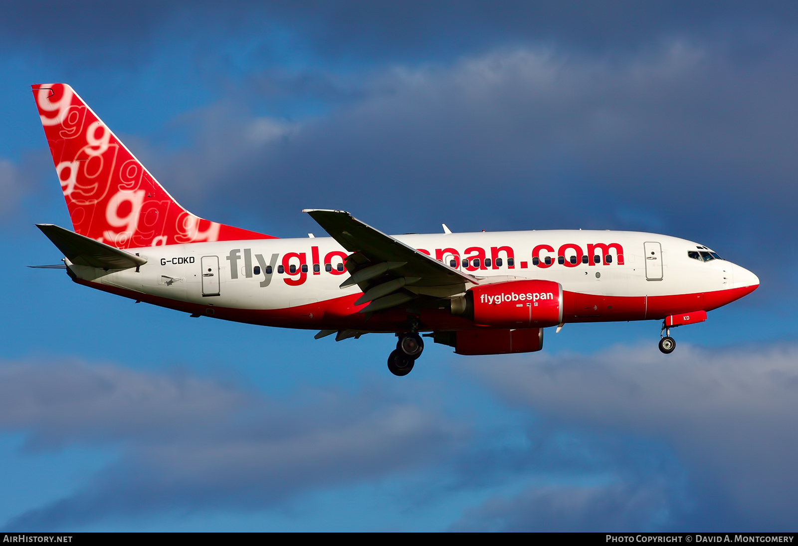 Aircraft Photo of G-CDKD | Boeing 737-683 | Flyglobespan | AirHistory.net #633793