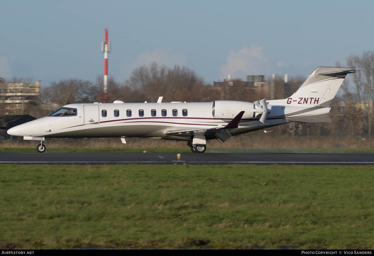 Aircraft Photo of G-ZNTH | Learjet 75 | AirHistory.net #633796