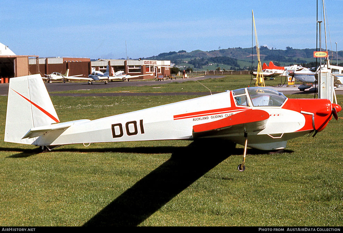 Aircraft Photo of ZK-DOI / DOI | Scheibe T-61C Falke (SF-25) | Auckland Gliding Club | AirHistory.net #633967