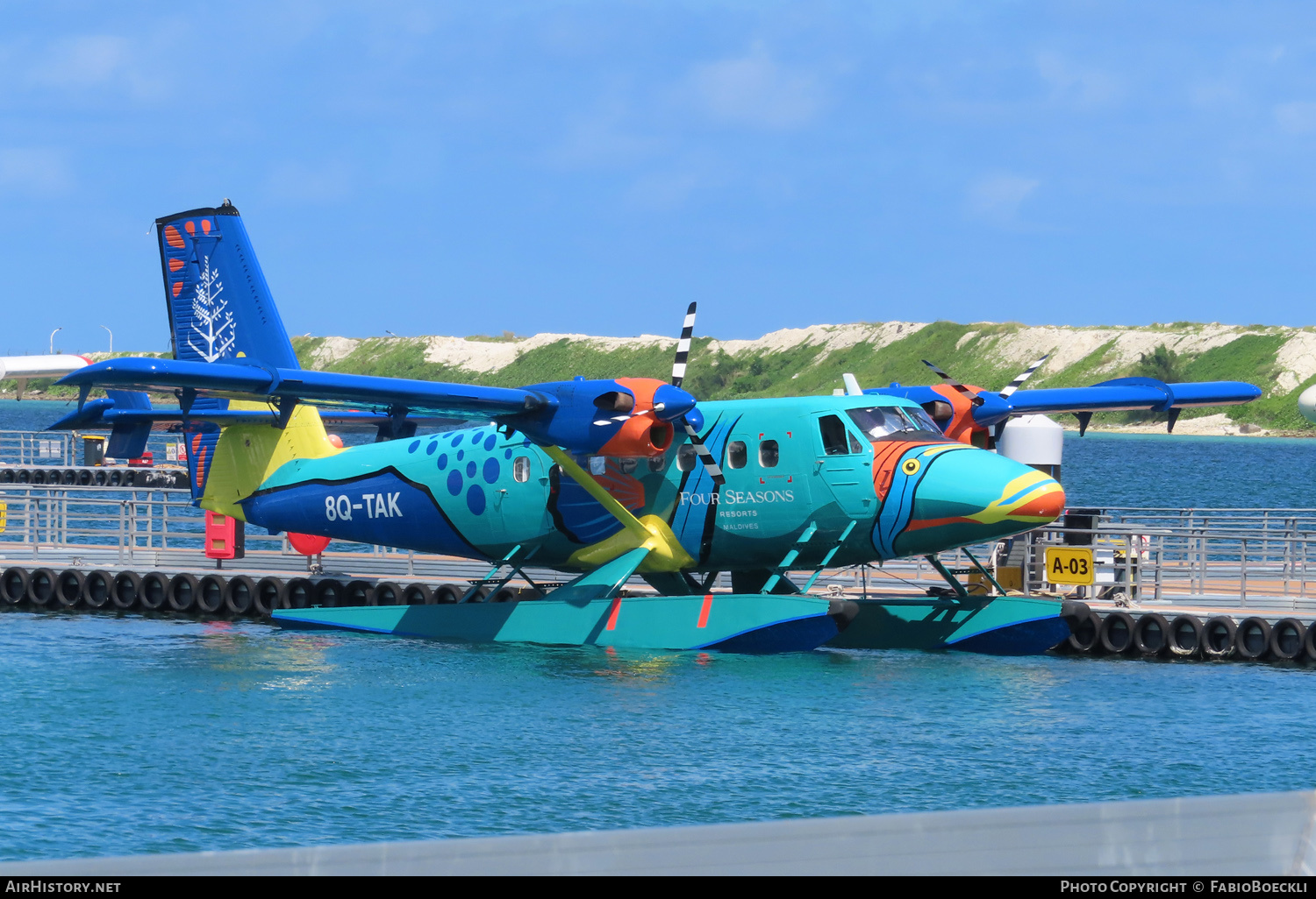 Aircraft Photo of 8Q-TAK | De Havilland Canada DHC-6-300 Twin Otter | Trans Maldivian Airways - TMA | AirHistory.net #633998