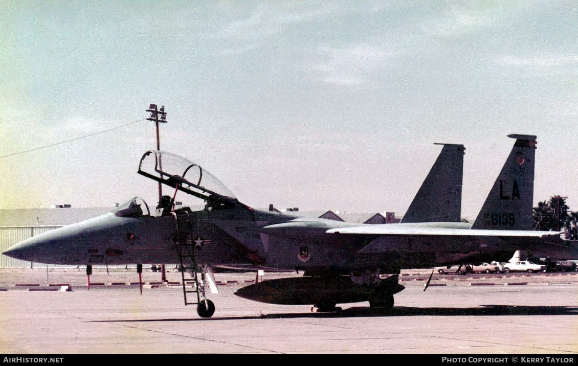 Aircraft Photo of 76-0139 / AF76-139 | McDonnell Douglas F-15B Eagle | USA - Air Force | AirHistory.net #634176